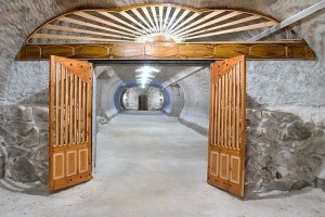 Тур Сіль і шампанське: Святогірськ, Слов'янськ, Бахмут - соляні шахти Артемсолі, Соледар